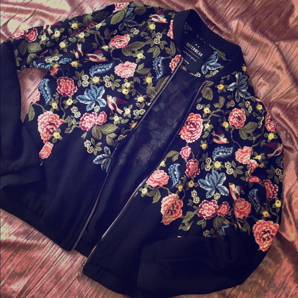 Outerwear floral fashion jacket - Picture 1 of 3